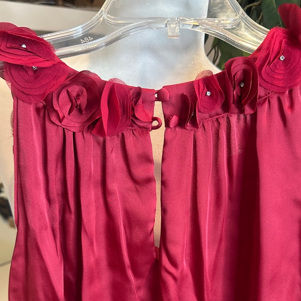 White House Black Market Crimson Floral Rhinestone Studded Top, M - Picture 5 of 12